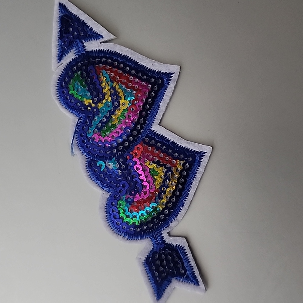 SPARKLE SEQUINS LOVE IRON ON PATCH